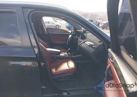 2013 BMW X3 xDrive28I z USA, uszkodzony, nr VIN 5UXWX9C59D0A09806